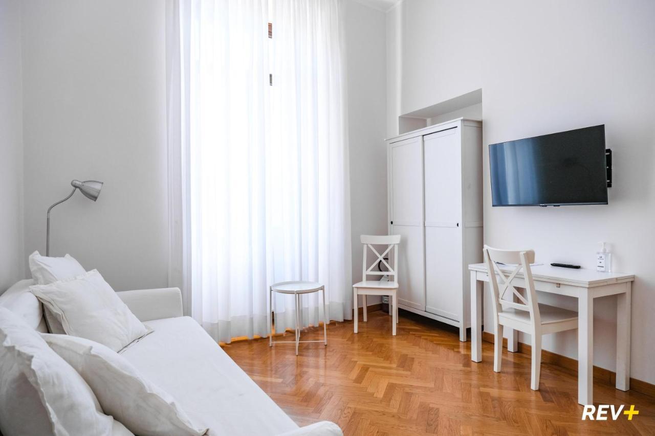Mecenate Apartment Colosseum โรม ภายนอก รูปภาพ